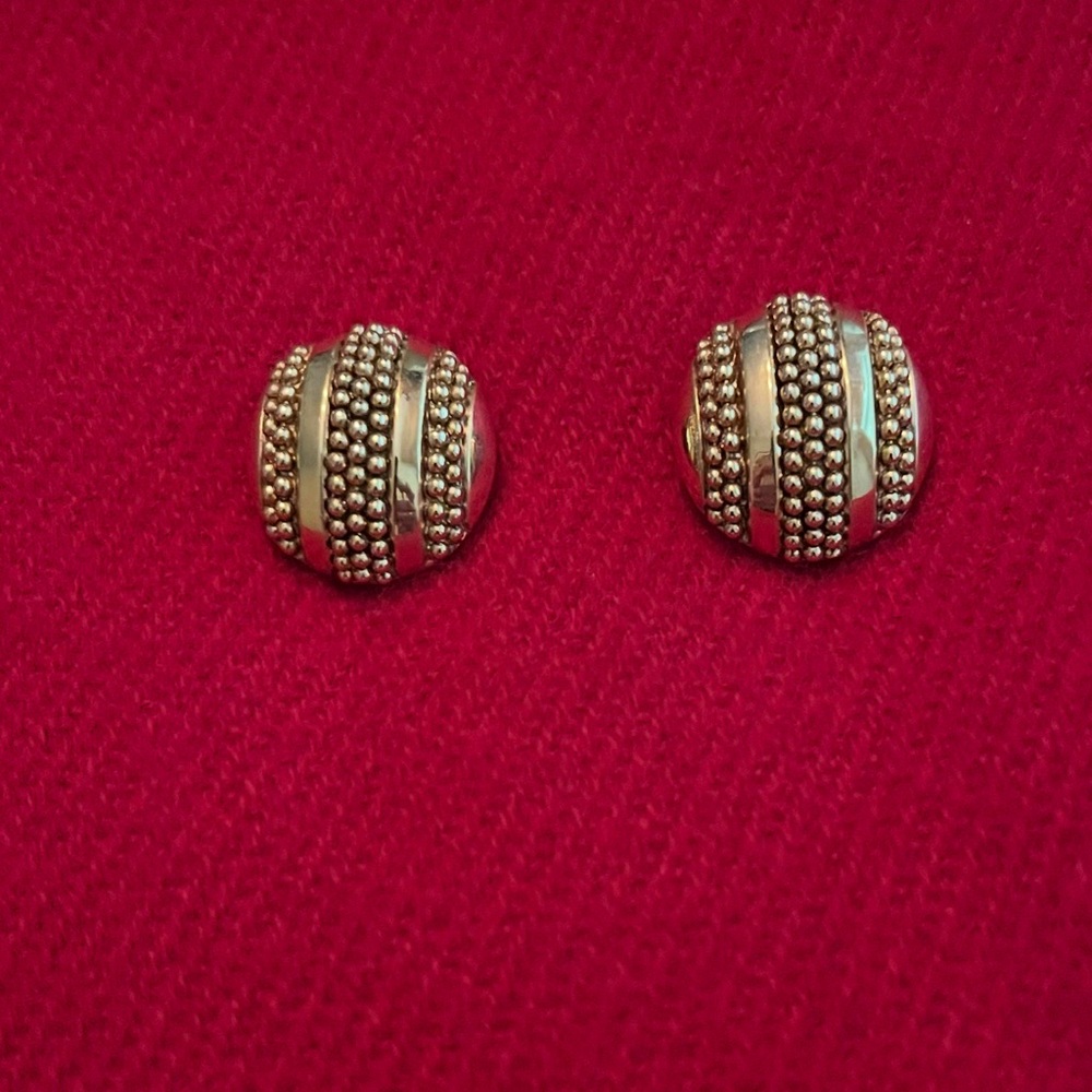 Vintage Joan Rivers Golden Beaded Button Clip-on Earrings in Mint Condition